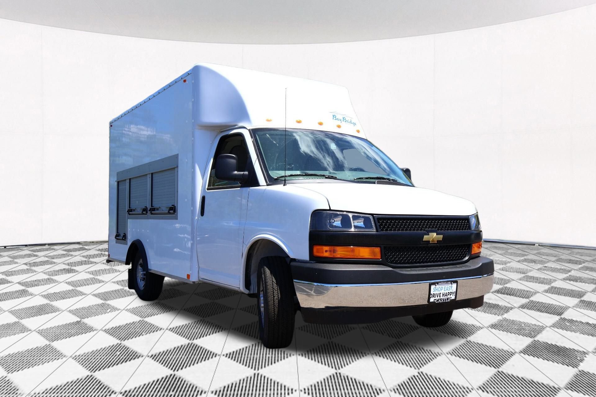 Used 2024 Chevrolet Express 3500 w/ Power Convenience Package RWD image 14