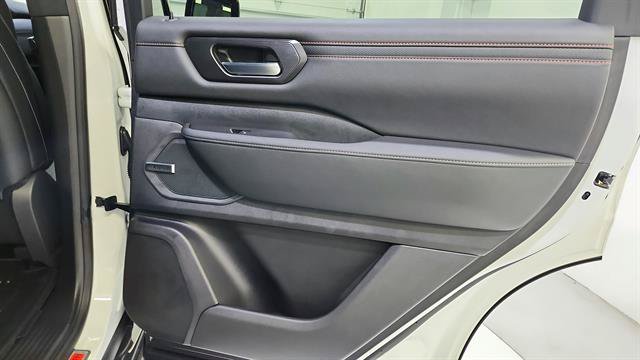 New 2026 Nissan Armada PRO-4X AWD/4WD image 35
