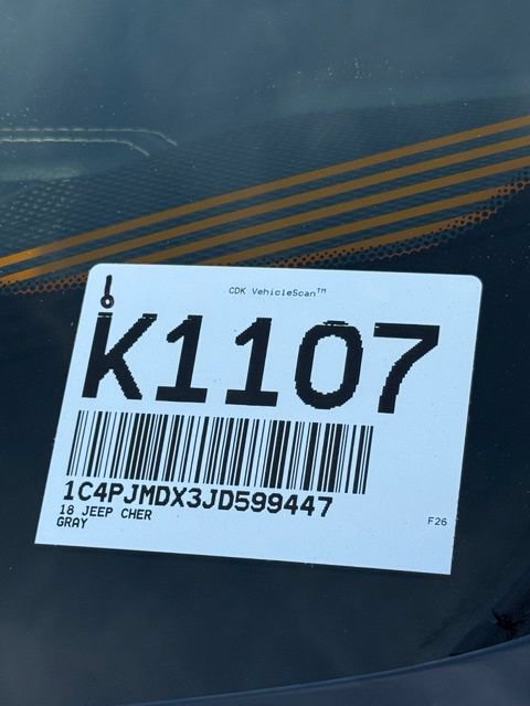 Used 2018 Jeep Cherokee Limited AWD/4WD image 36