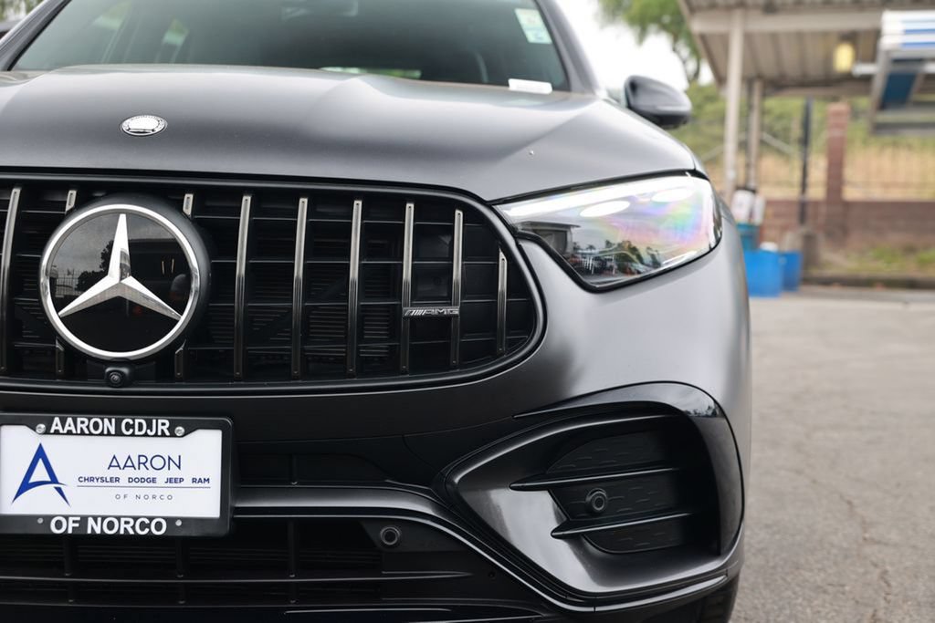 Used 2025 Mercedes-Benz GLC 43 AMG 4MATIC image 5