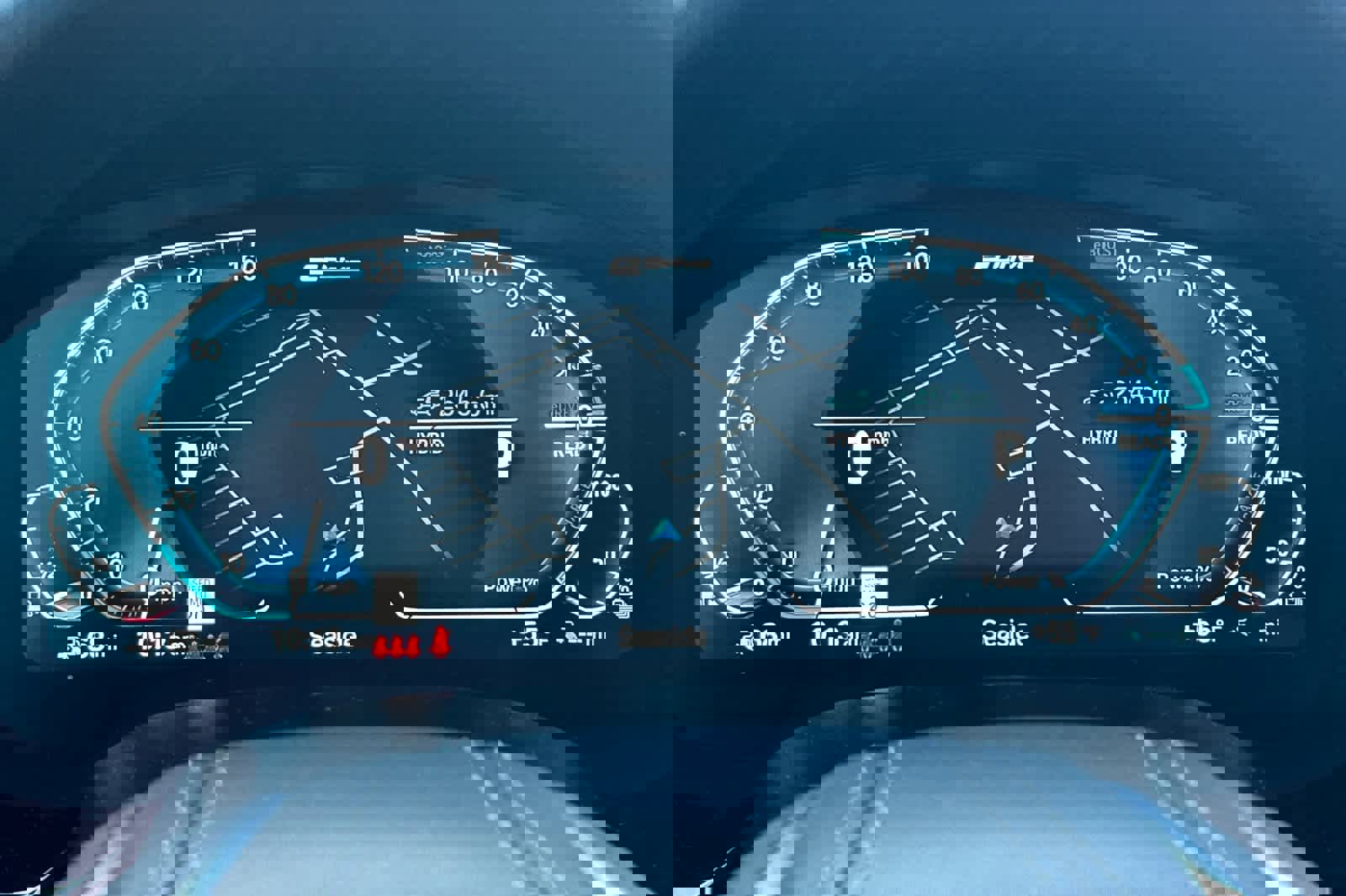 Certified 2023 BMW 530e w/ Convenience Package image 30