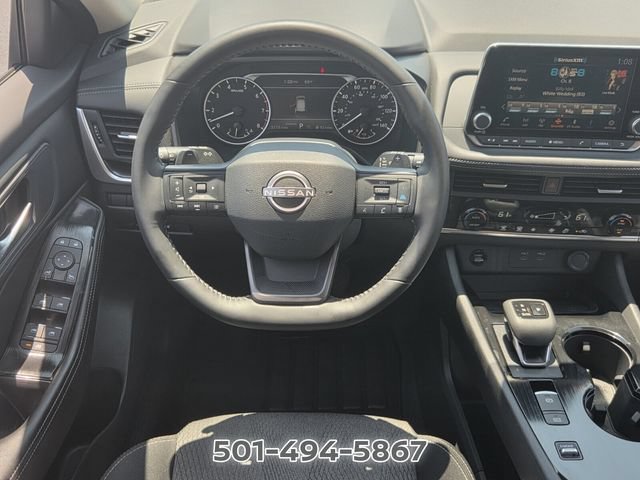 Used 2026 Nissan Rogue SV FWD image 13