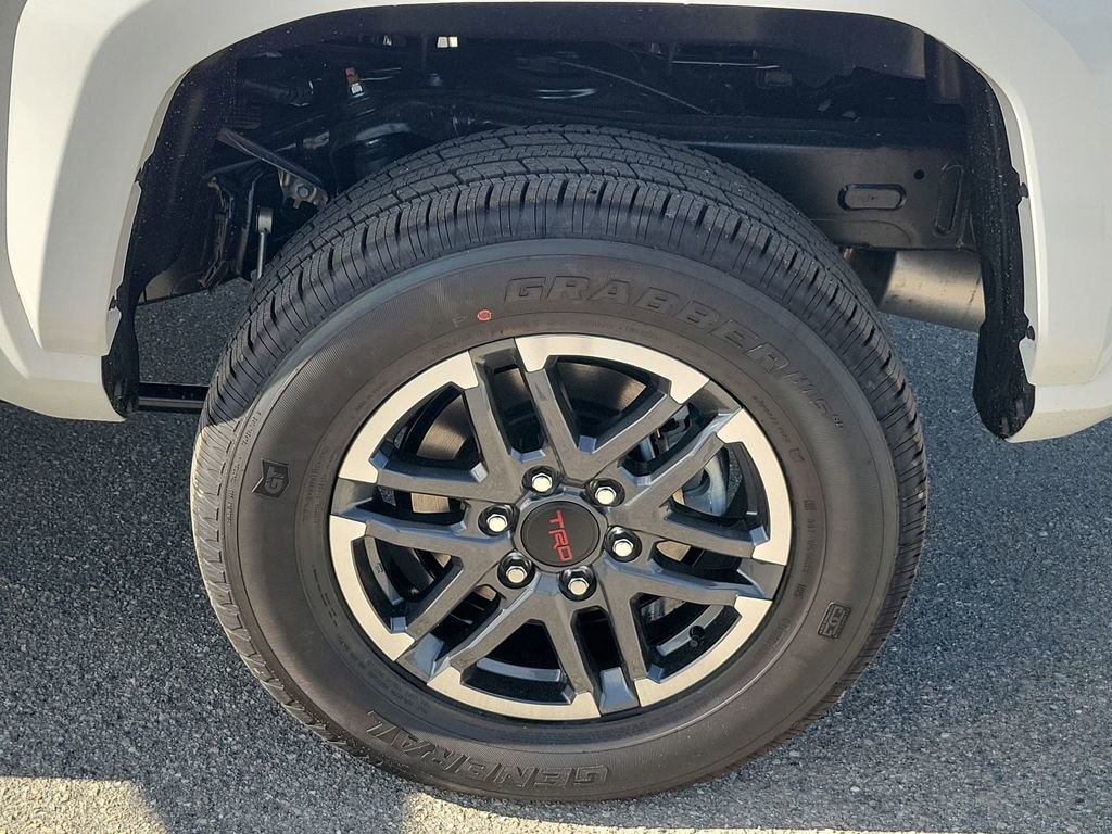 New 2025 Toyota Tacoma TRD Sport image 18