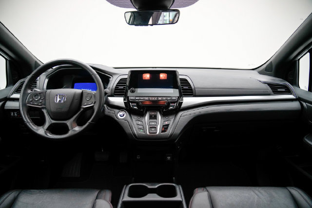 Certified 2024 Honda Odyssey Sport image 27