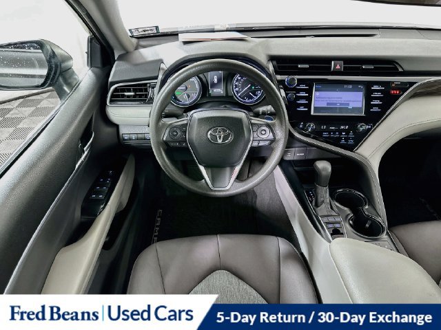 Used 2019 Toyota Camry LE FWD image 28