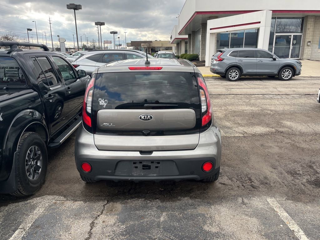 Used 2018 Kia Soul w/ Convenience Package image 5