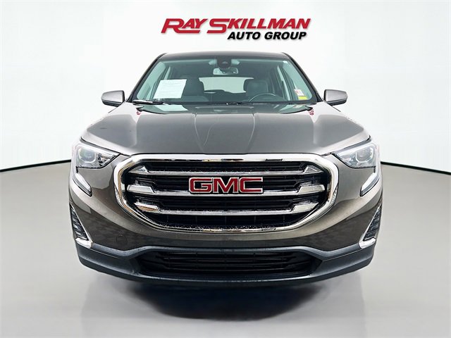 Used 2020 GMC Terrain SLE image 2