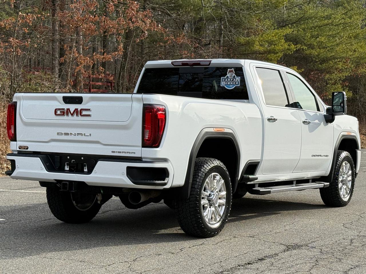 Used 2023 GMC Sierra 2500 Denali image 4