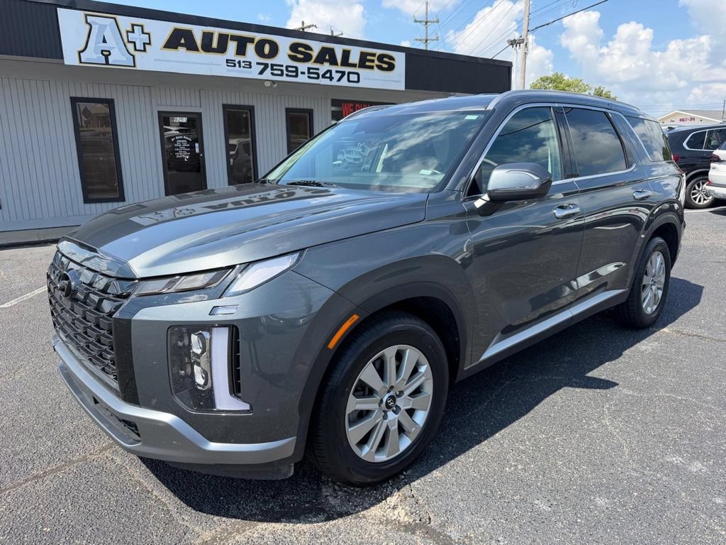 Used 2024 Hyundai Palisade SEL FWD image 2