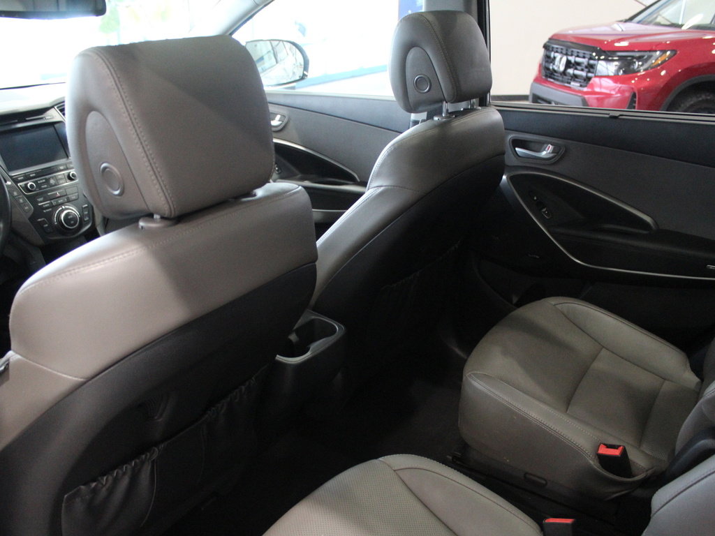 Used 2017 Hyundai Santa Fe Limited image 15