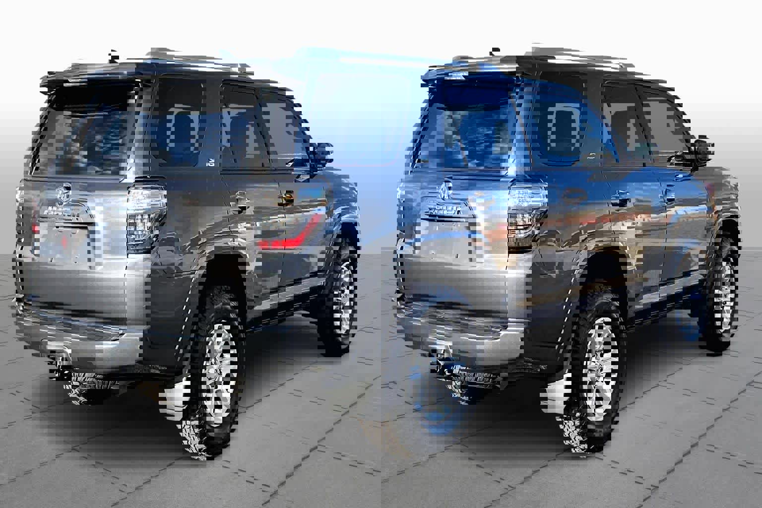 Used 2016 Toyota 4Runner SR5 Premium image 11