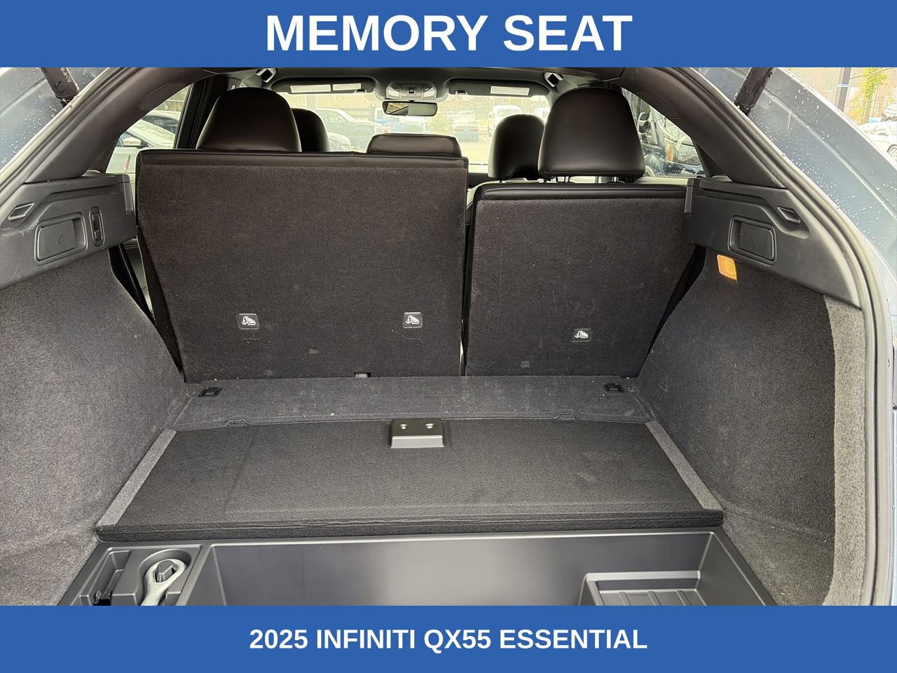 Used 2025 INFINITI QX55 Essential image 9