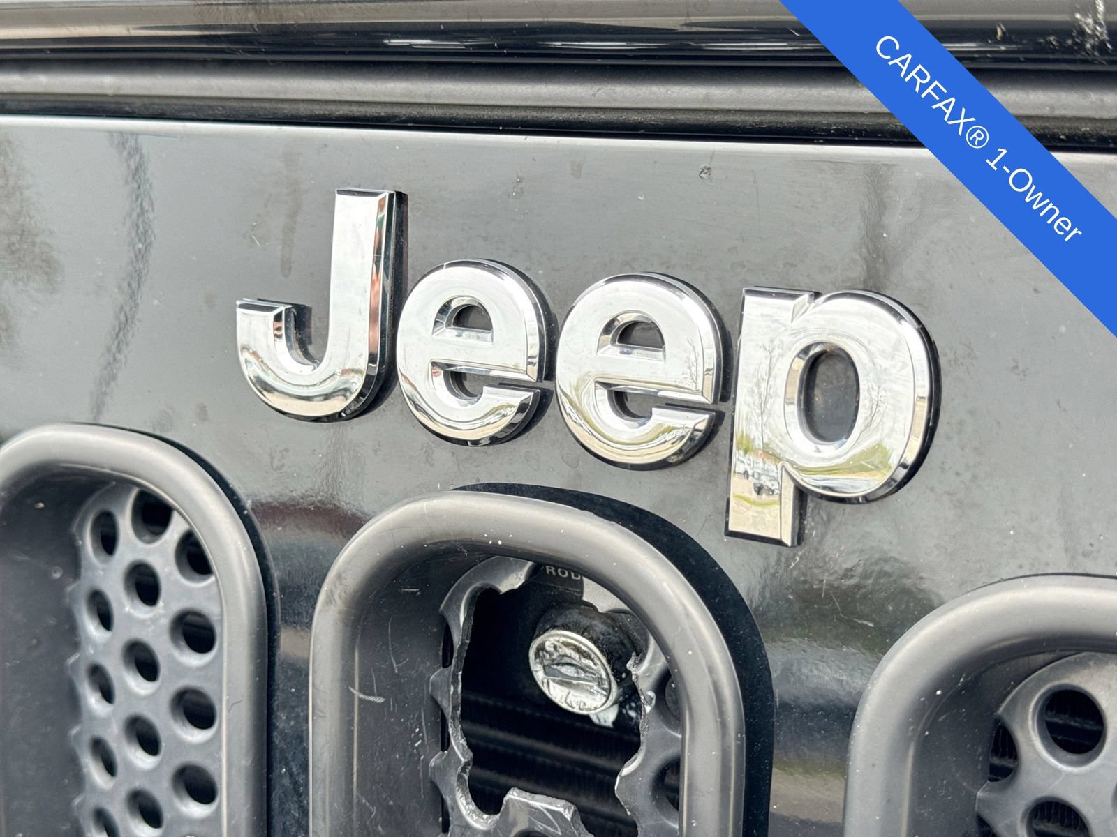 Used 2016 Jeep Wrangler Sport AWD/4WD image 13