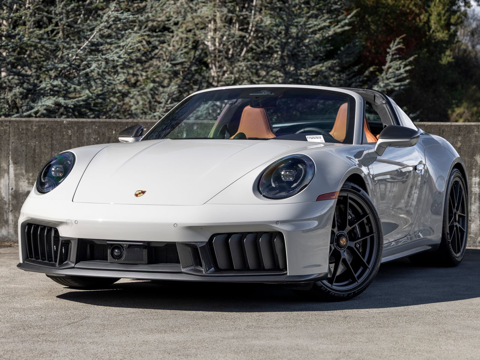 Certified 2026 Porsche 911 Targa 4 GTS AWD/4WD image 1