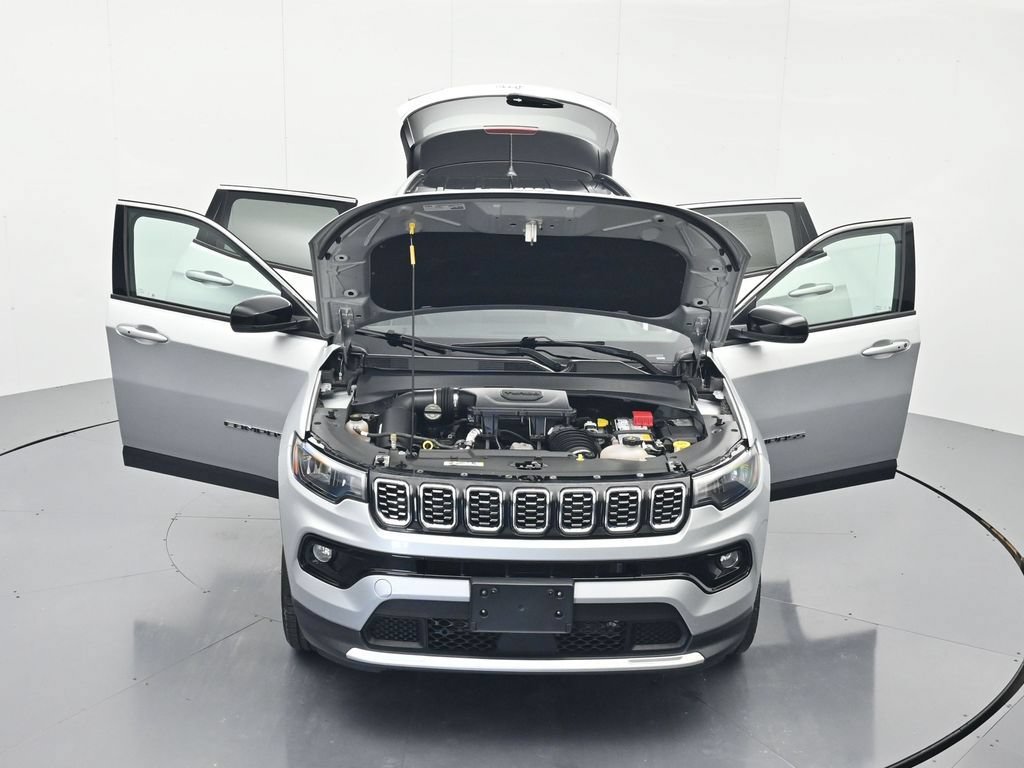 Used 2024 Jeep Compass Limited AWD/4WD image 44
