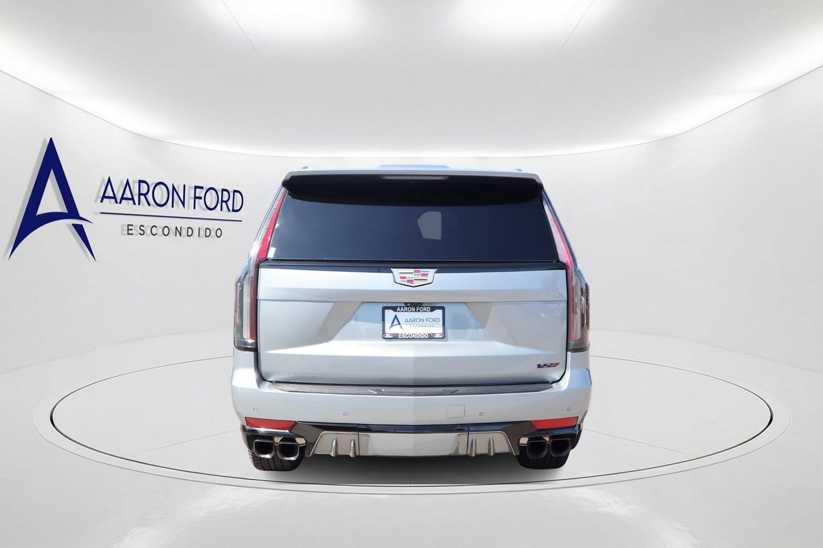 Used 2023 Cadillac Escalade V AWD/4WD image 5