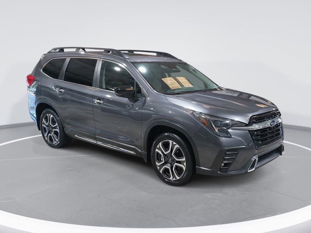 Used 2024 Subaru Ascent Touring AWD/4WD image 3