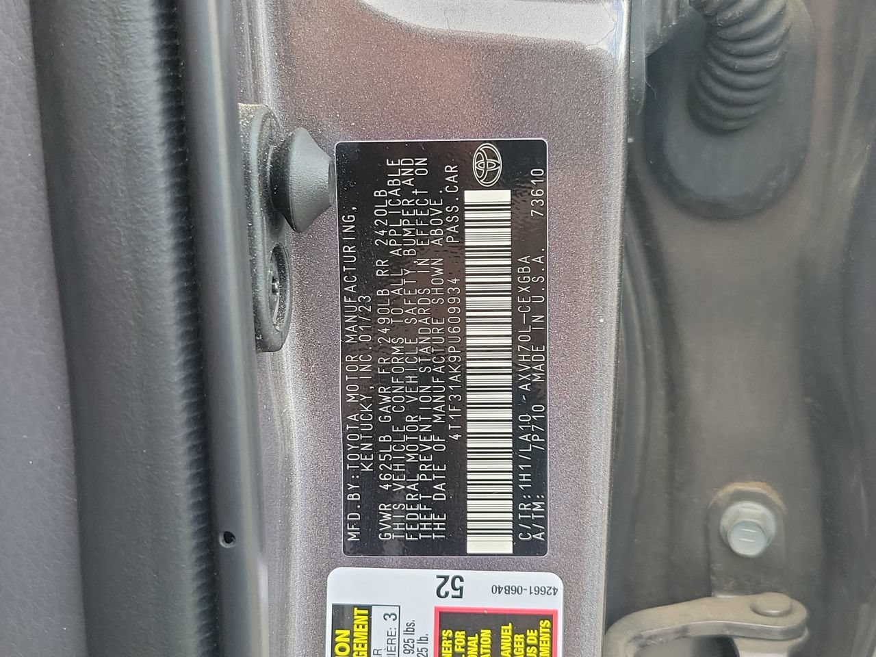 Used 2023 Toyota Camry XLE FWD image 33