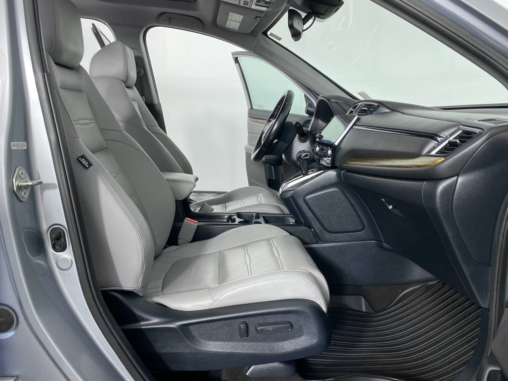 Used 2017 Honda CR-V Touring image 21