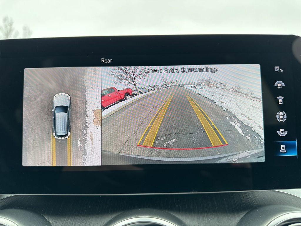 Used 2020 Mercedes-Benz GLC 300 4MATIC image 24