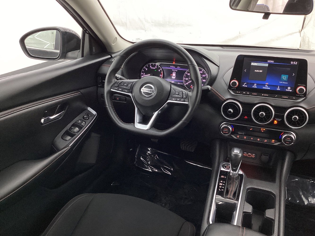 Used 2025 Nissan Sentra SR image 29