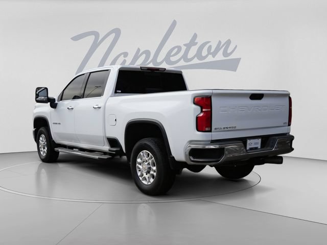 Used 2025 Chevrolet Silverado 2500 LTZ w/ LTZ Premium Package AWD/4WD image 6