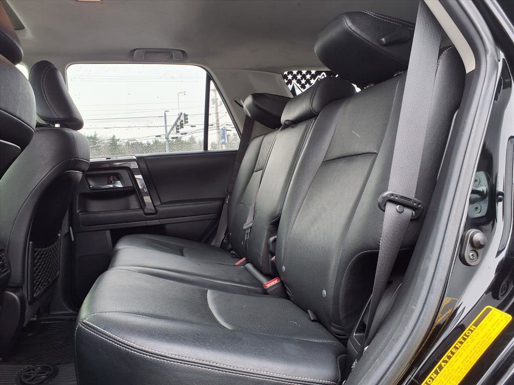 Used 2020 Toyota 4Runner 4WD image 8