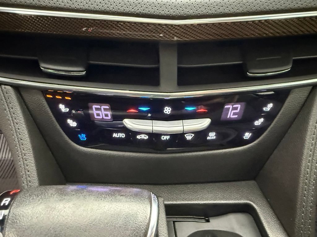 Used 2018 Cadillac CT6 Luxury w/ Active Chassis Package AWD/4WD image 6