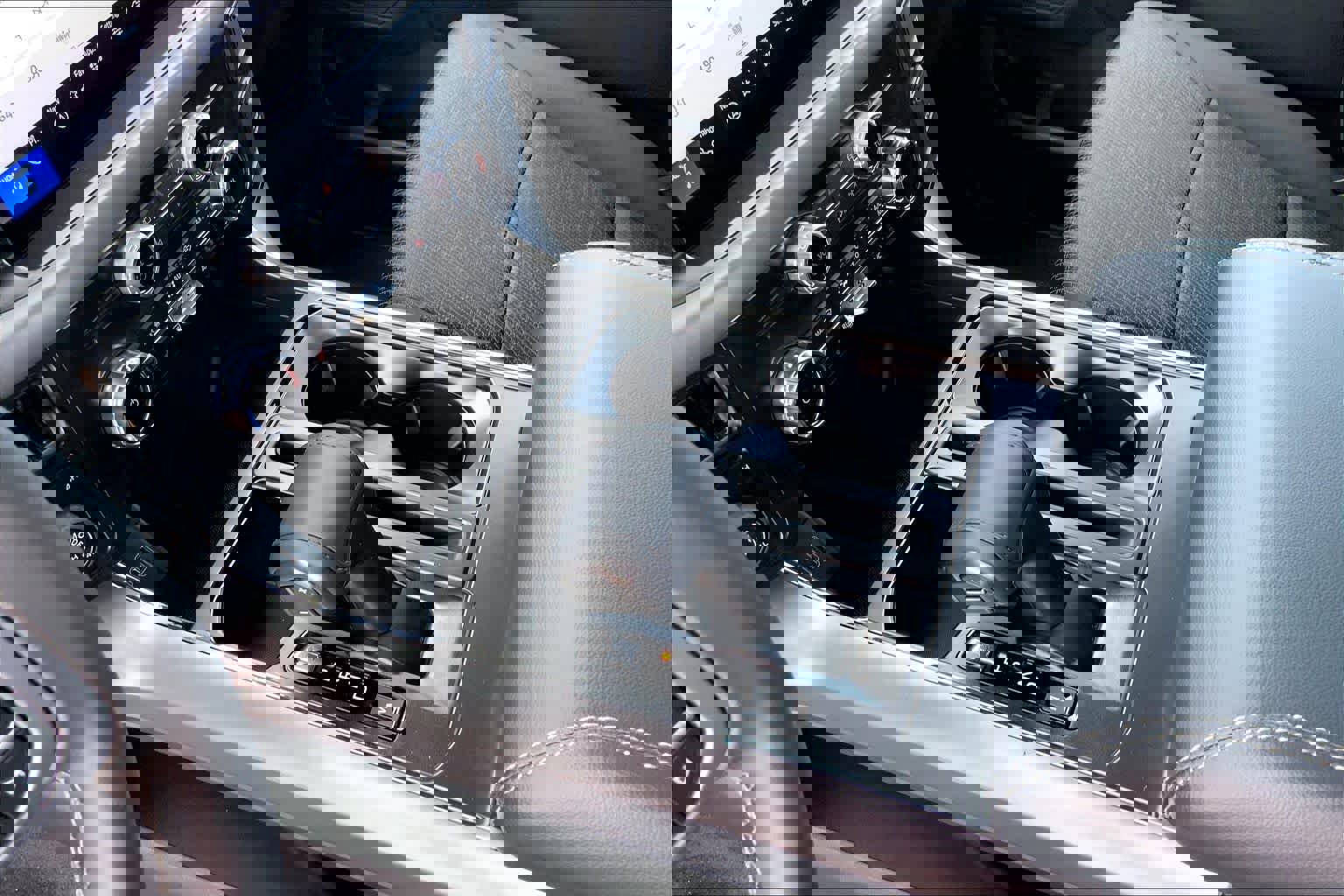 New 2026 Ford F150 XLT w/ Equipment Group 302A MID image 7