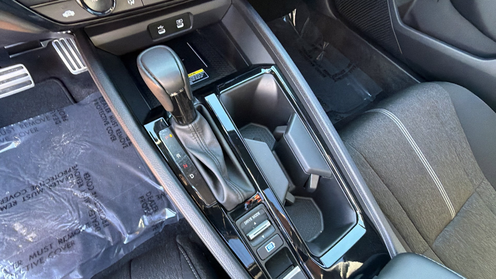 Used 2025 Honda Accord Sport image 30