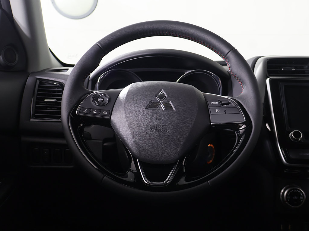 New 2027 Mitsubishi Outlander Sport LE AWD/4WD image 30