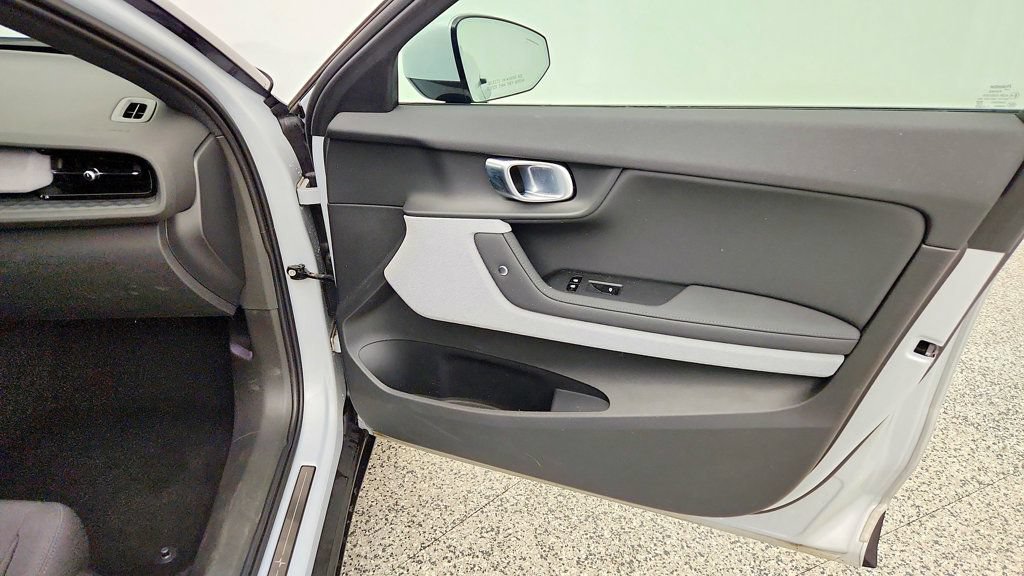 Used 2023 Polestar Polestar 2 w/ Pilot Pack AWD/4WD image 23