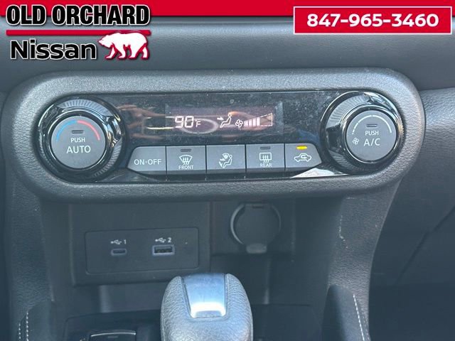 Used 2024 Nissan Kicks SR image 16