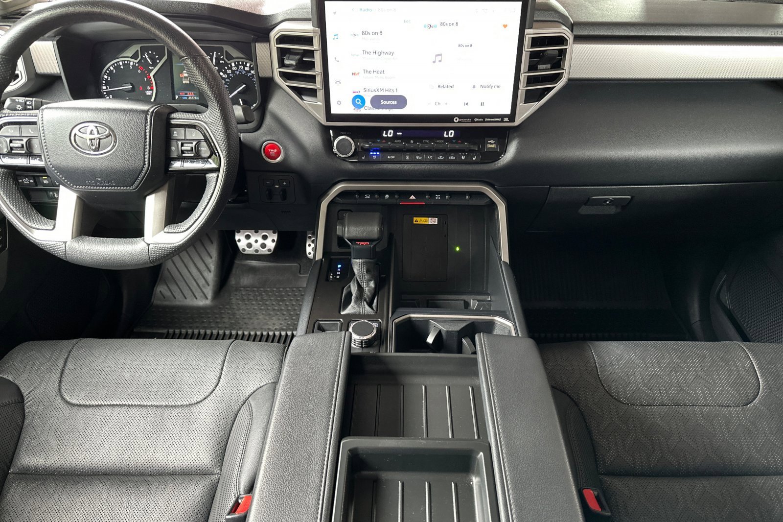 Used 2022 Toyota Tundra Limited image 9