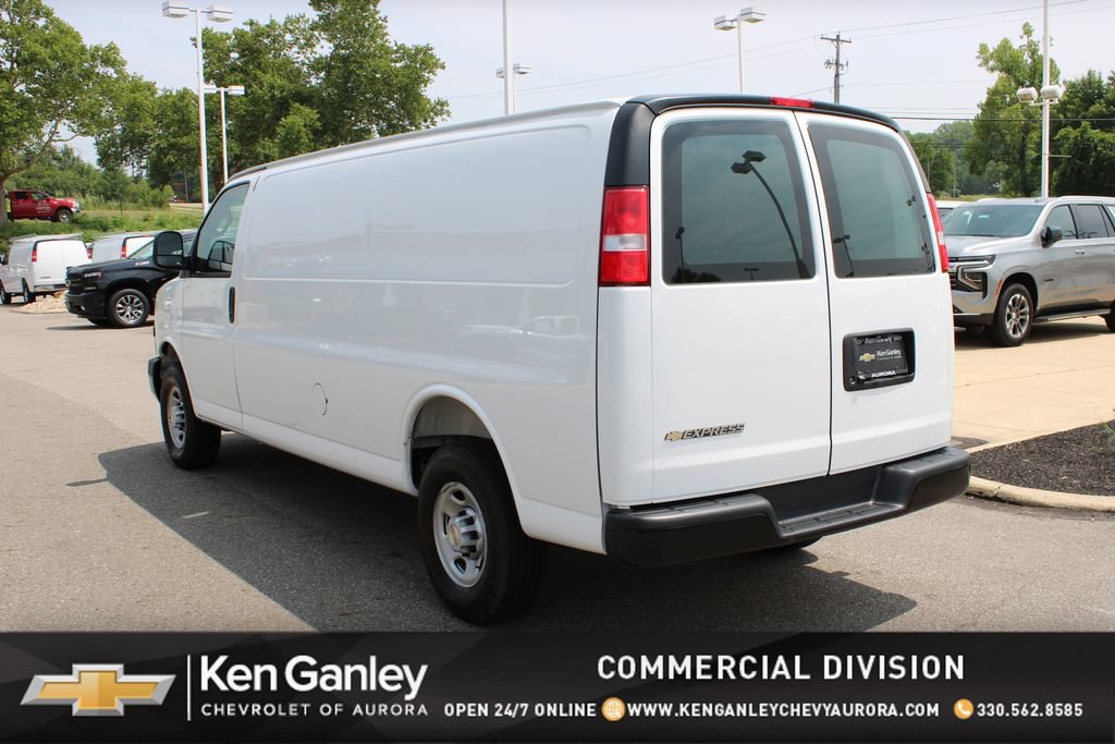 New 2026 Chevrolet Express 3500 Extended w/ Driver Convenience Package RWD image 21