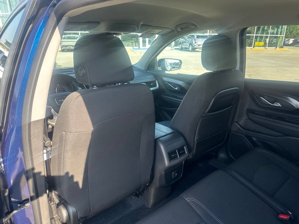 Used 2022 GMC Terrain SLE w/ LPO, Floor Liner Package FWD image 24