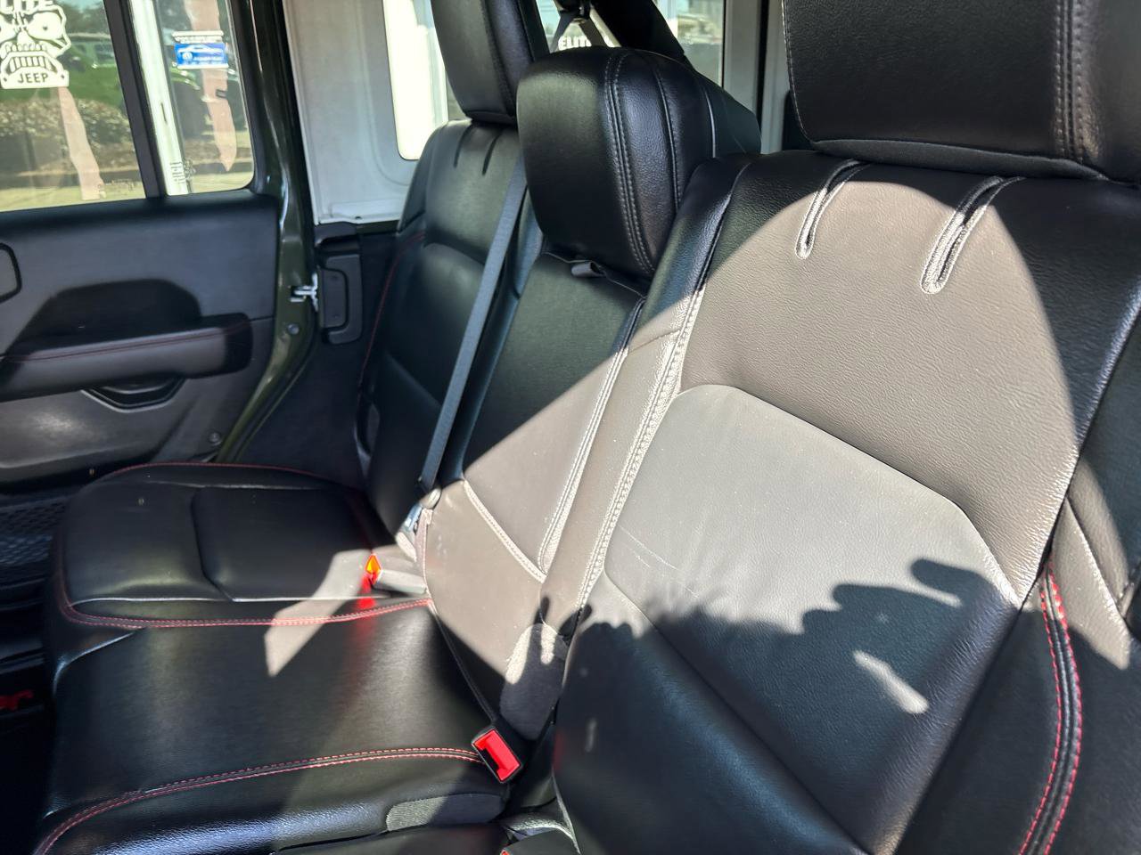 Used 2021 Jeep Wrangler Unlimited Rubicon image 17