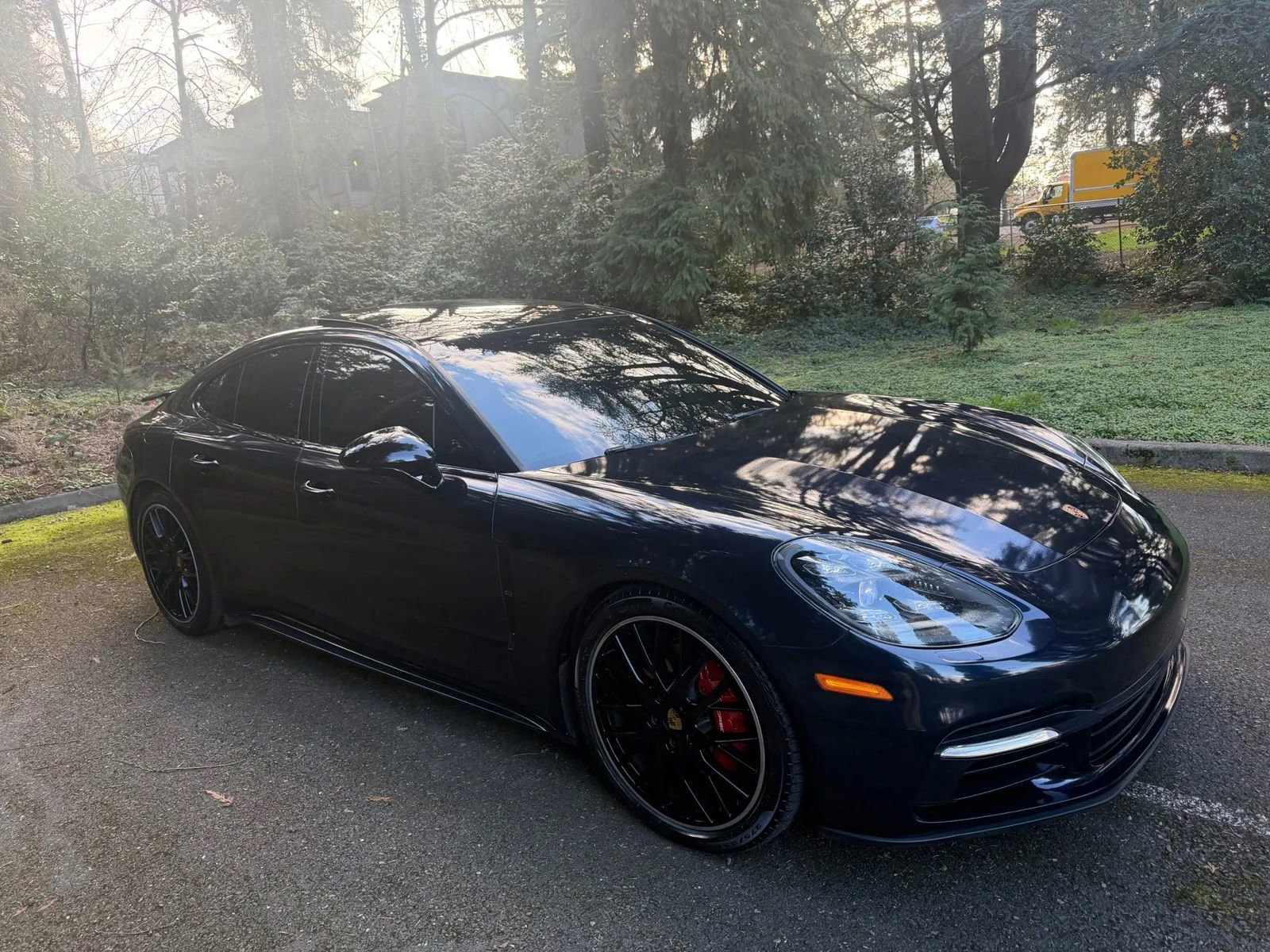 Used 2017 Porsche Panamera 4S AWD/4WD image 3