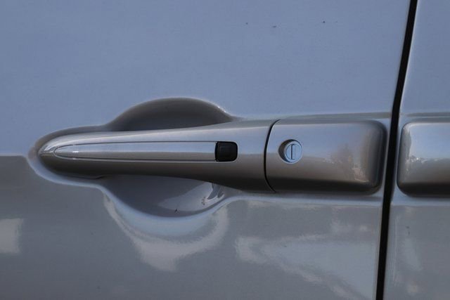 New 2026 Chrysler Pacifica Limited w/ S Appearance Package image 9