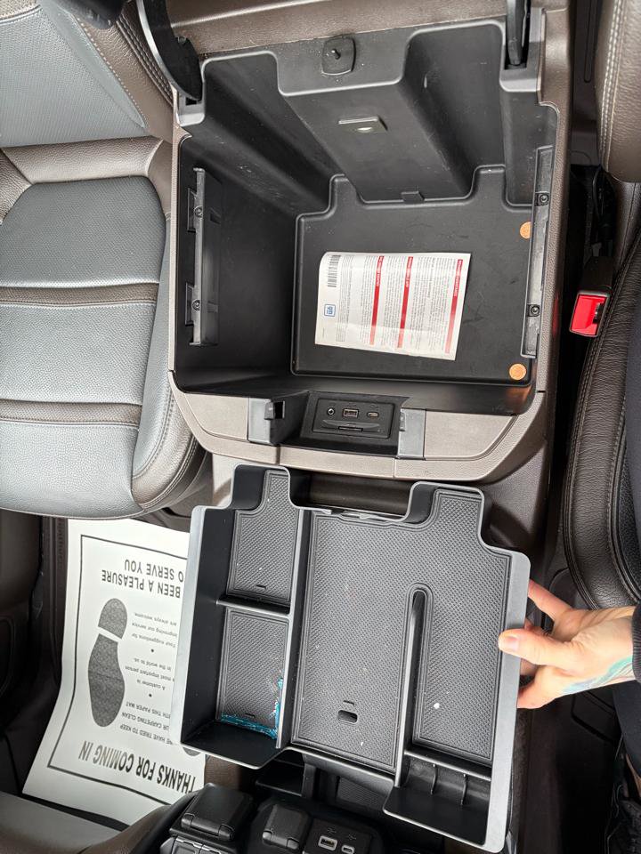 Used 2022 GMC Sierra 3500 Denali w/ Denali Ultimate Package image 13