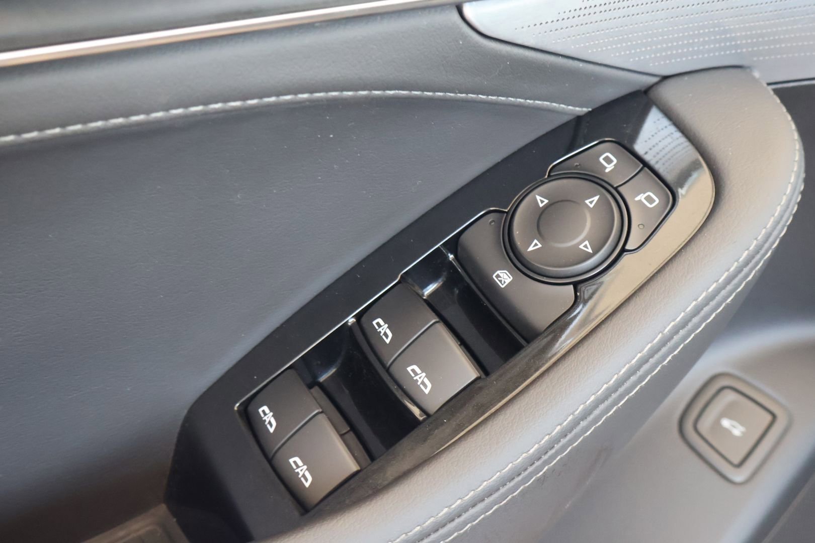 Used 2020 Cadillac CT5 Luxury w/ Sun And Sound Package image 11