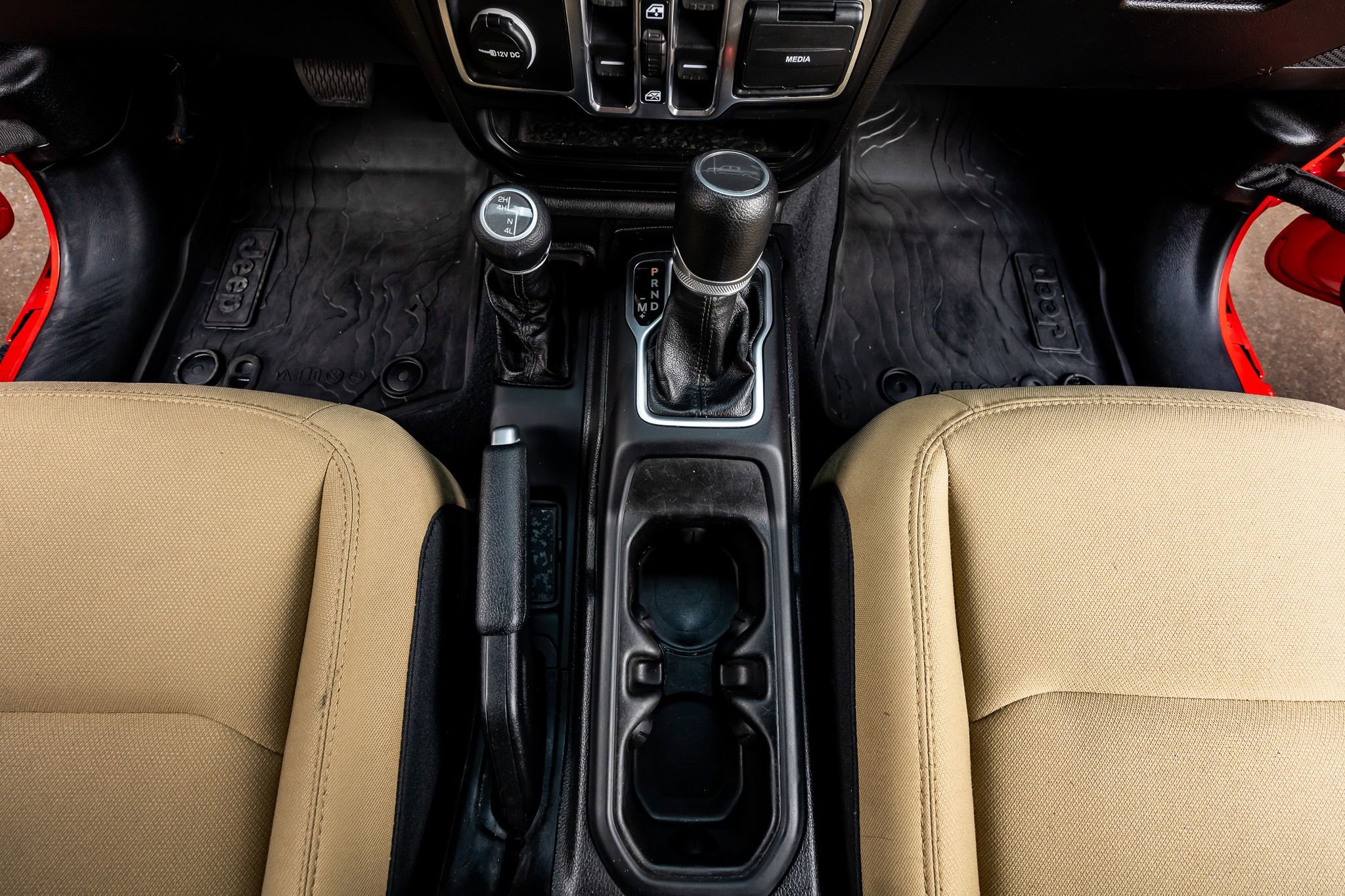 Used 2020 Jeep Gladiator Sport w/ Quick Order Package 24S AWD/4WD image 26