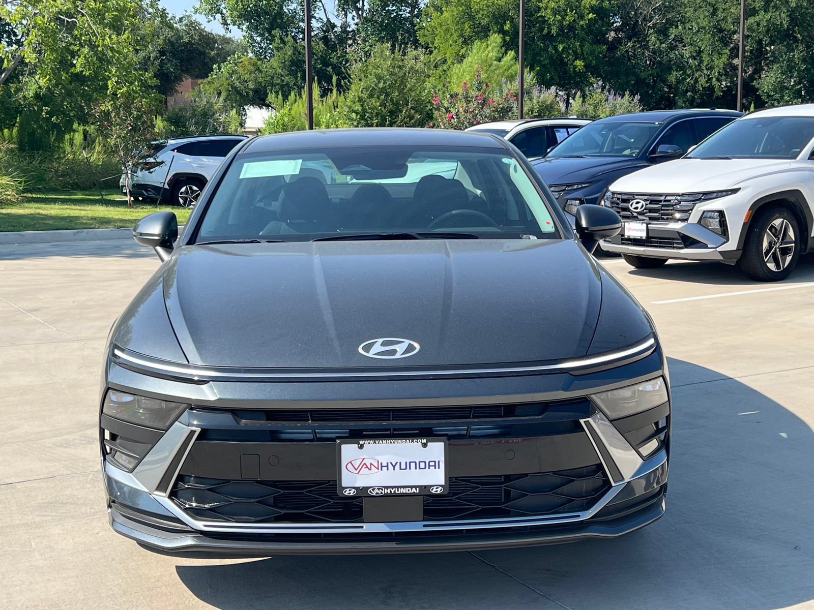 New 2026 Hyundai Sonata SE FWD image 2