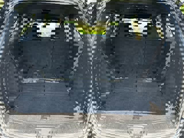 Used 2023 Dodge Durango R/T w/ Blacktop Package image 28