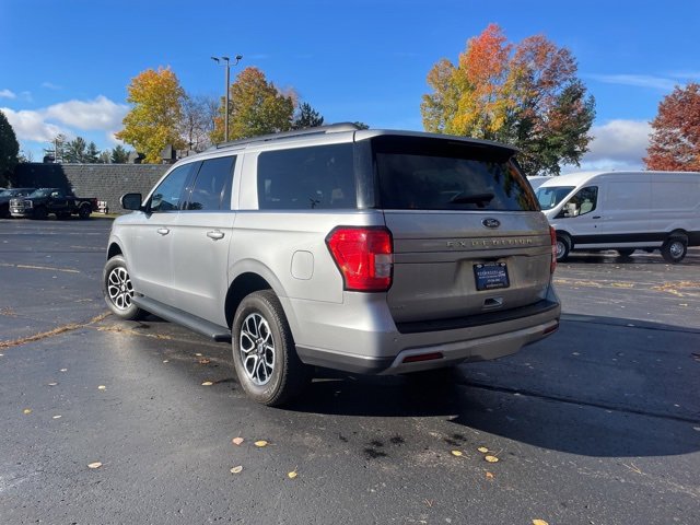 Certified 2024 Ford Expedition Max XLT image 7