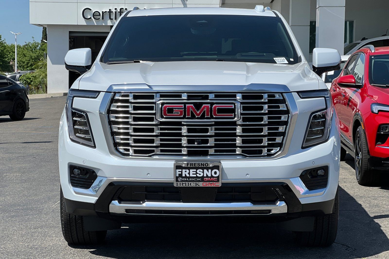 New 2026 GMC Yukon Denali w/ Denali Reserve Package AWD/4WD image 3