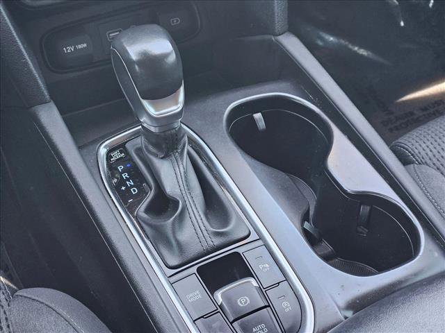 Used 2019 Hyundai Santa Fe SEL FWD image 17