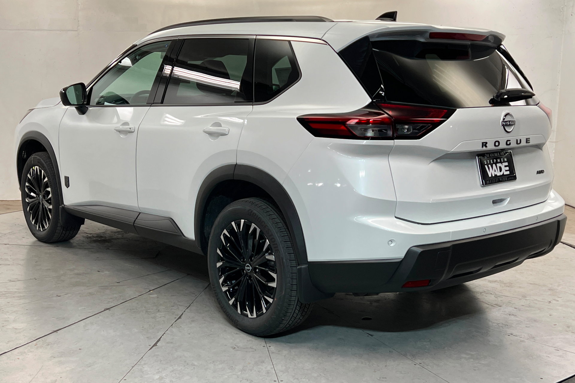 New 2026 Nissan Rogue SV image 3