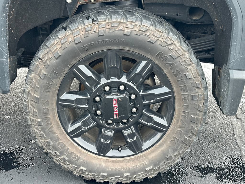 Used 2024 GMC Sierra 2500 AT4 w/ Technology Package AWD/4WD image 24