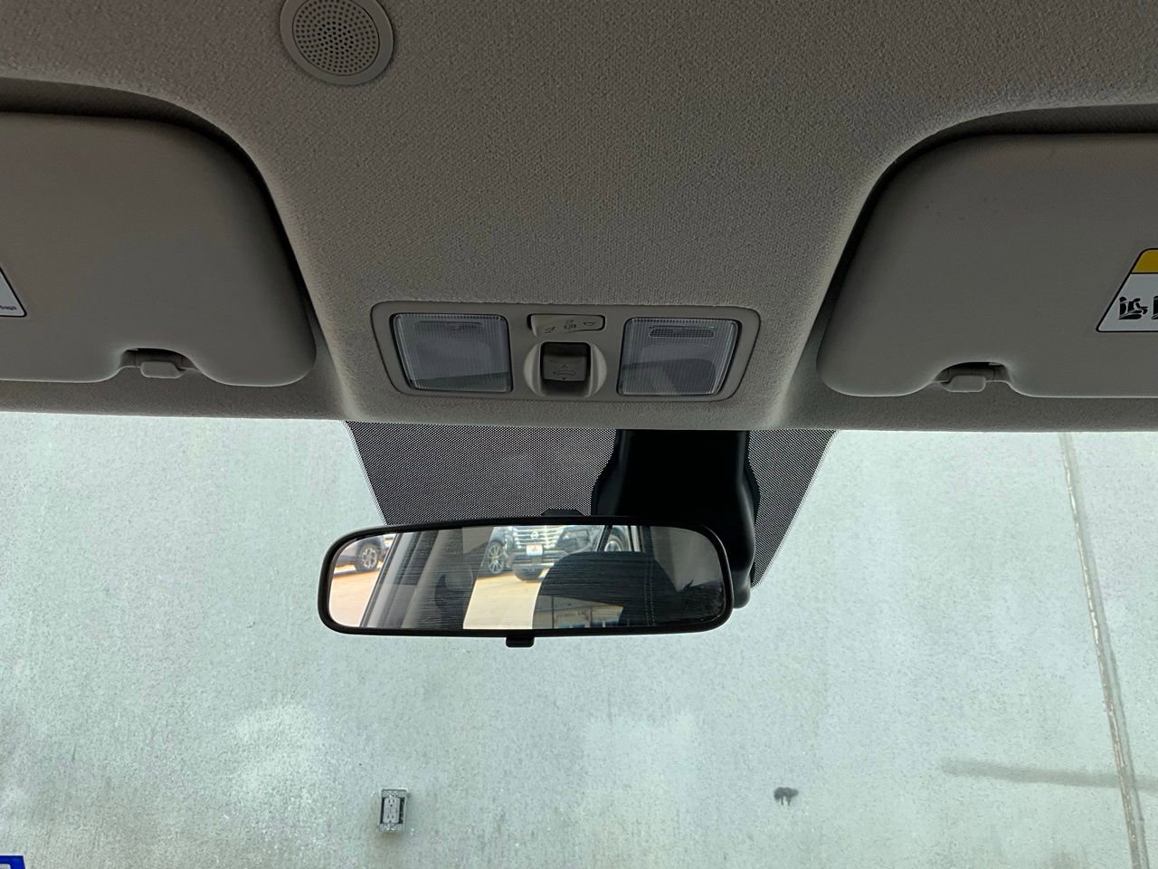 Used 2025 Hyundai Venue SEL image 15